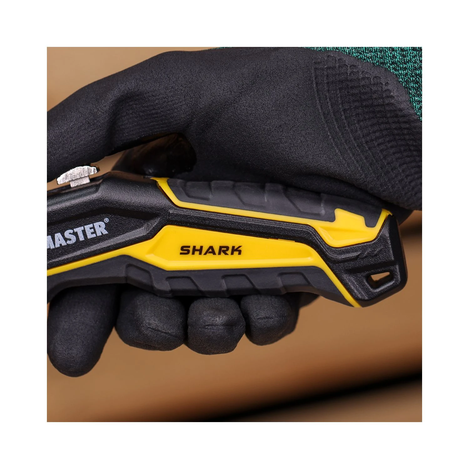 TOUGH MASTER® Retractable Utility Knife Retractable Trimming Utility Knife With 4 SK2 Blades & 10 Piece Extra Utility Knife Blades 8 TOUGH MASTER® Retractable Utility Knife Retractable Trimming Utility Knife With 4 SK2 Blades & 10 Piece Extra Utility Knife Blades - Image 8